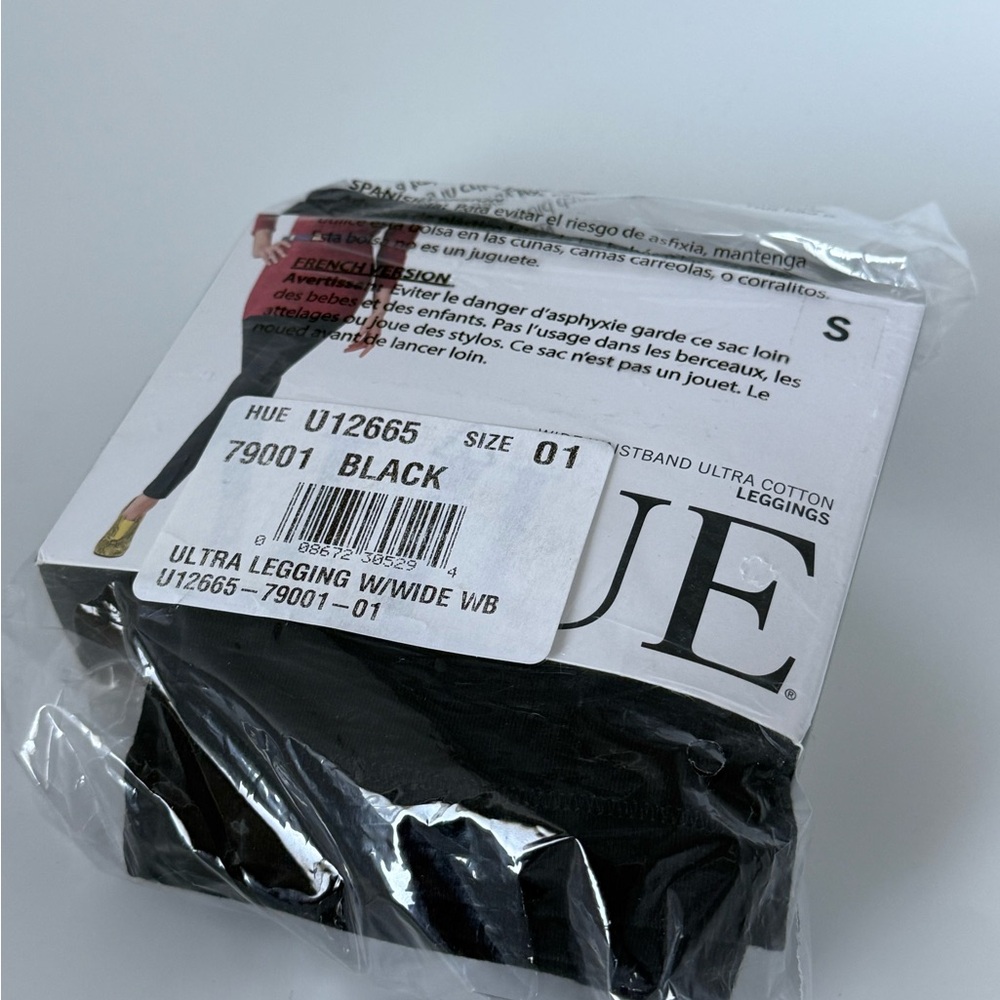HUE Black Ultra Comfort Leggings